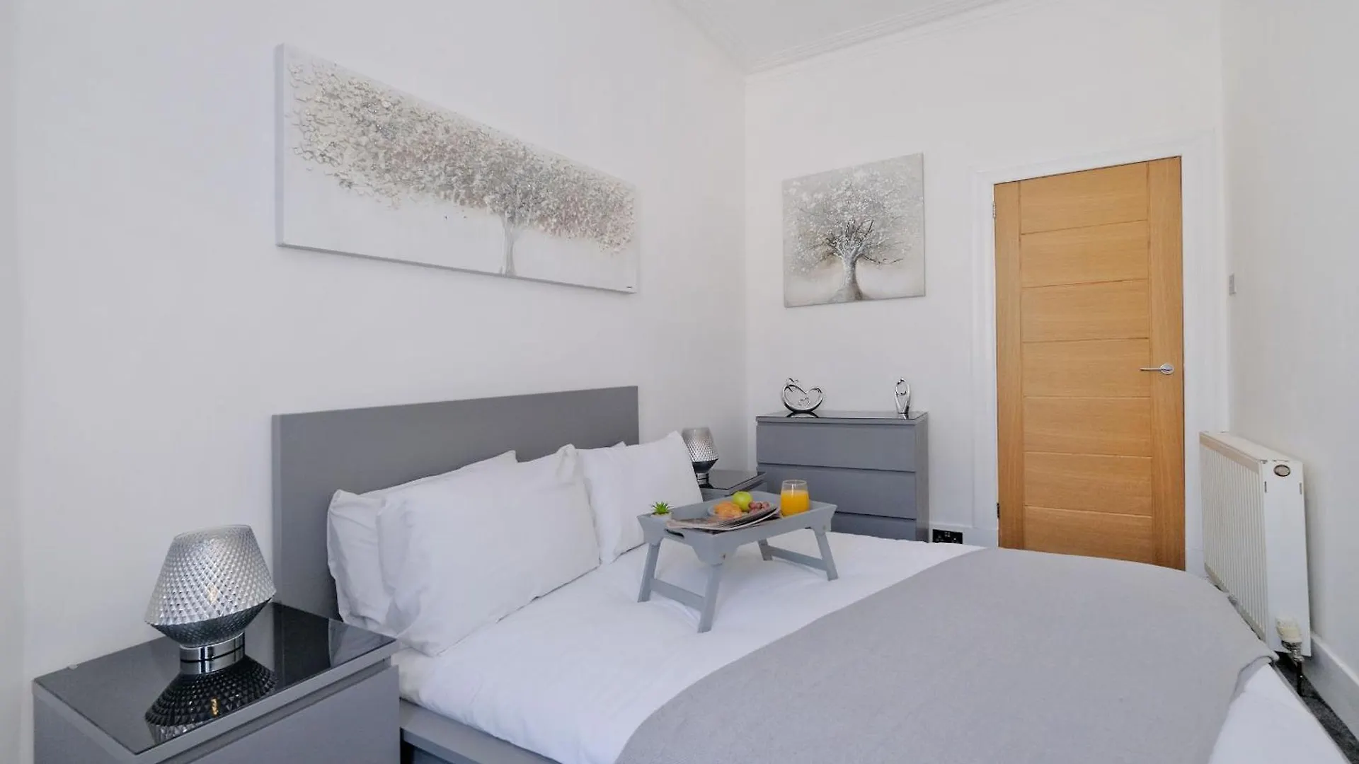 אברדין Stunning 2 Bed City Centre Apartment Union Grove בריטניה